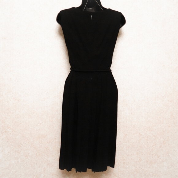 VINTAGE 1950's MR. MORT-ETTE Black Classic Pleated Perfection...it's a beauty!! - Picture 4 of 7